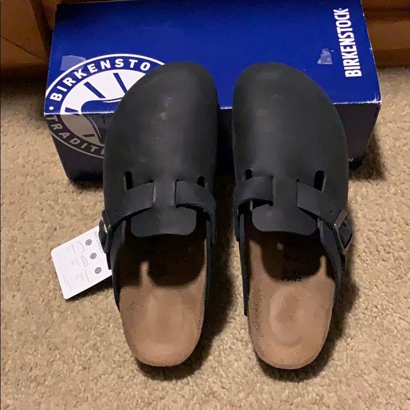 Birkenstock Shoes - Birkenstock Boston Black size 8 narrow